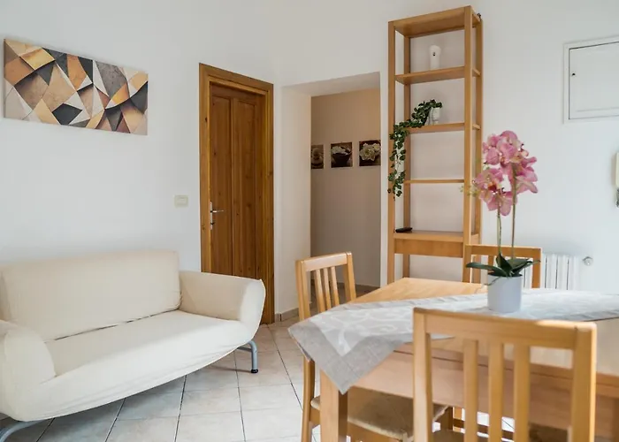 Διαμέρισμα Gramsci House