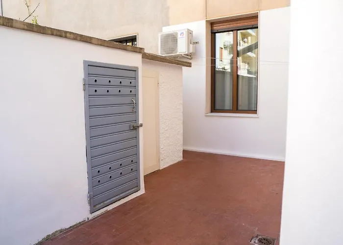 Διαμέρισμα Gramsci House